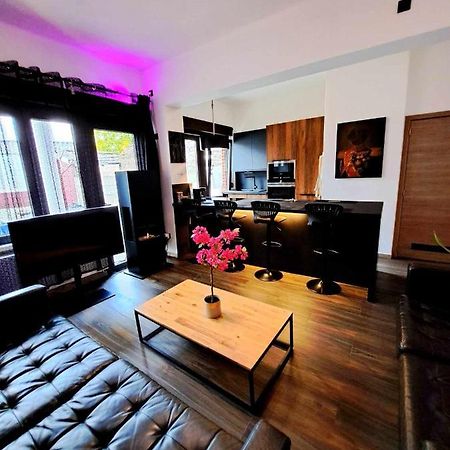 Petite Chambre Dans Une Jolie Colocation เลียจ ภายนอก รูปภาพ