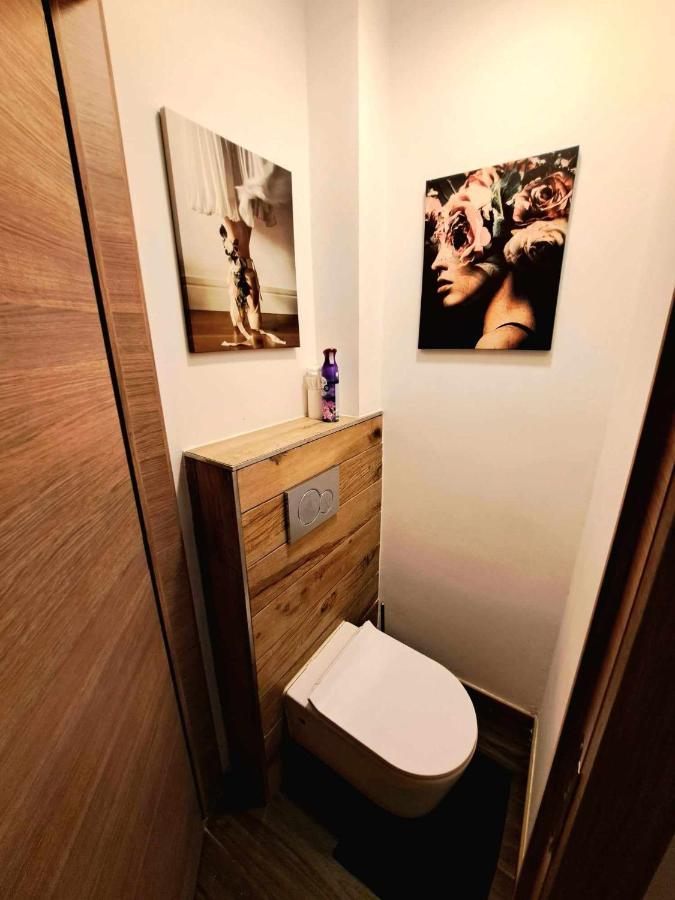 Petite Chambre Dans Une Jolie Colocation เลียจ ภายนอก รูปภาพ