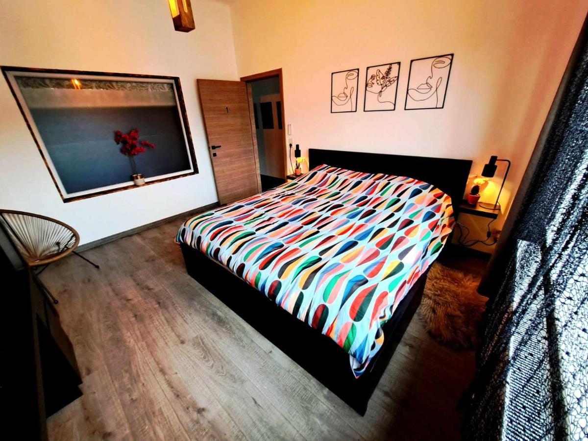 Petite Chambre Dans Une Jolie Colocation เลียจ ภายนอก รูปภาพ